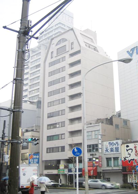 「新栄町」駅から徒歩３分　17.78坪のビルです