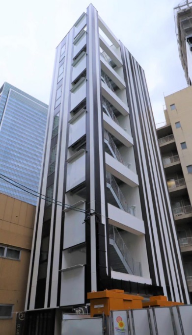 「名古屋」駅から徒歩２分　10.14坪・11.37坪・11.32坪のビルです　