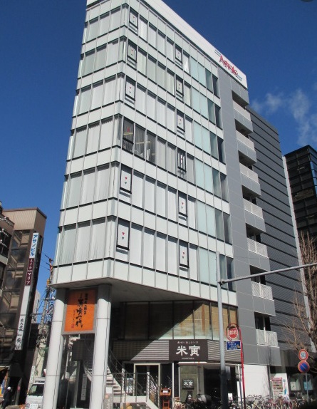 「名古屋」駅から徒歩５分　10.54坪のビルです