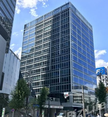 「名古屋」駅から徒歩４分　135.48坪・306.78坪・83.14坪のビルです