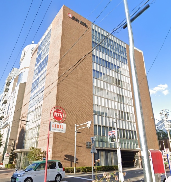 「名古屋」駅から徒歩６分　52.05坪のビルです