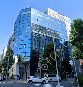 伏見駅から徒歩４分にあるガラスウォールな外観の賃貸オフィスビル！