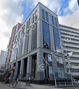 栄駅から徒歩6分の好立地にある7階建ての貸店舗・オフィス物件