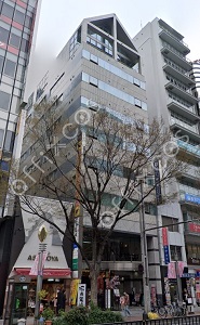 名古屋駅から徒歩5分、美容サロンや塾等が入居するテナントビルのご紹介！