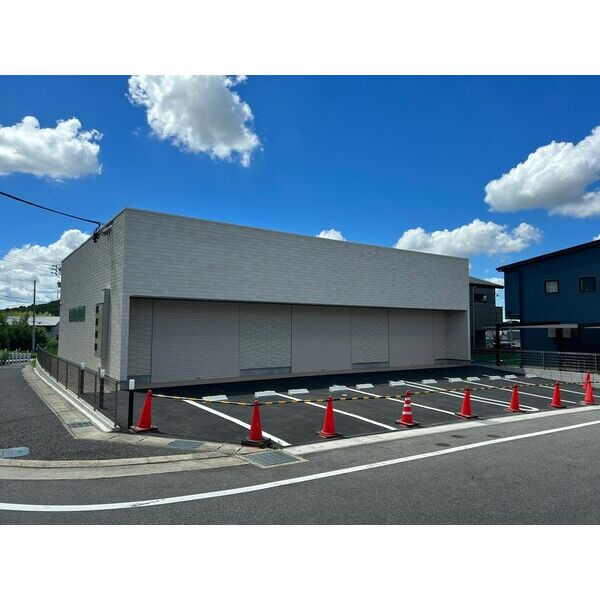 Storefront米野木