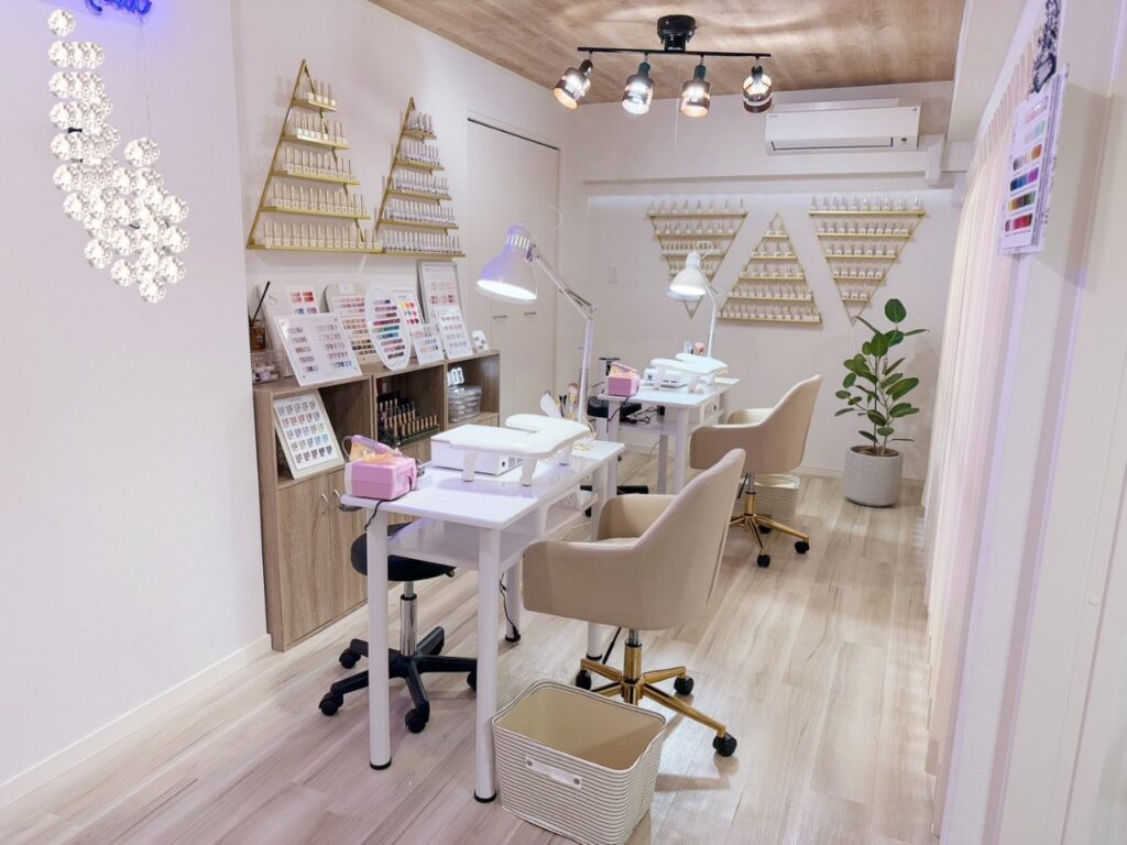 夢であったネイルサロンを開業することができました。