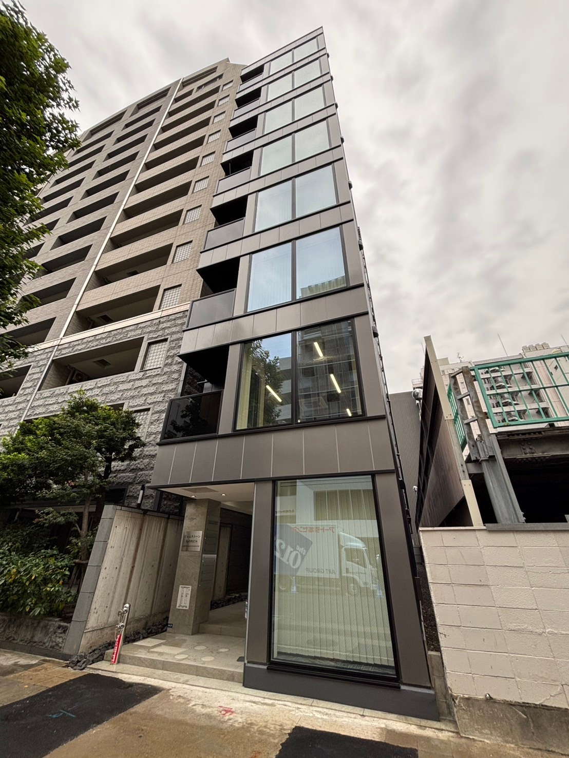 ジェムストーン丸の内